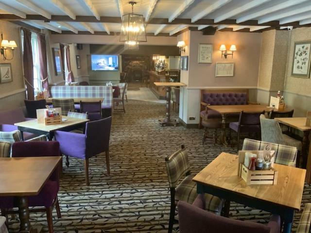 Swan & Talbot Inn ウェザビー エクステリア 写真